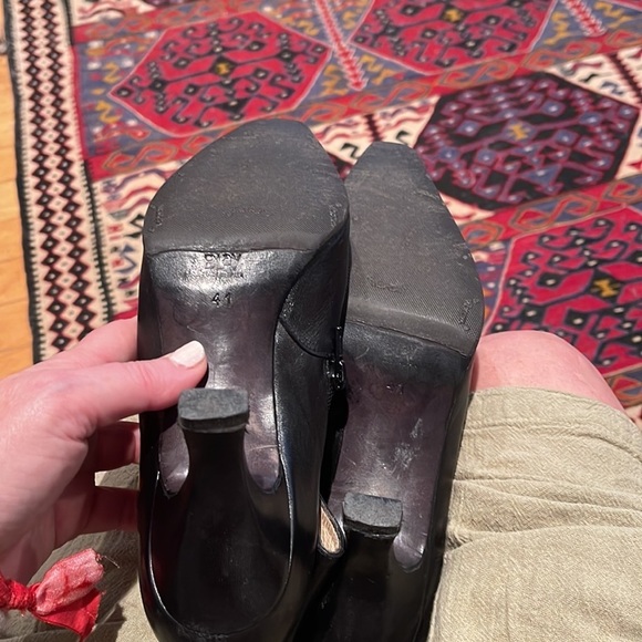 BLAY soft and supple leather boots. Made in Spain 2 1/2 inch heel EUC - Picture 10 of 14